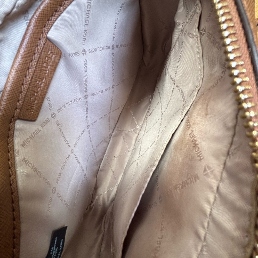 Michael Kors Jet Set Large Saffiano Leather Crossbody Bag Brown Gold Chain - Picture 10 of 11